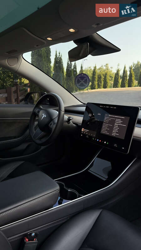 Седан Tesla Model 3 2019 в Тернополе фото 20 Седан Tesla Model 3 2019 в Тернополе