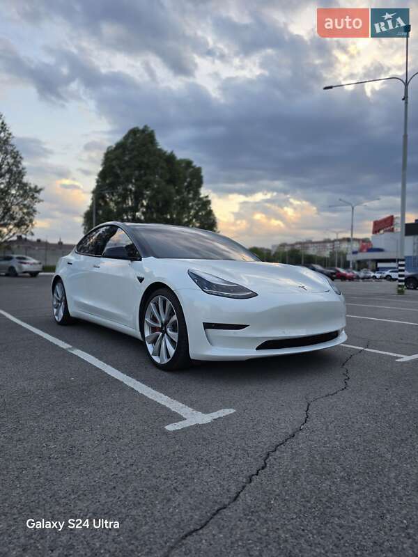 Седан Tesla Model 3 2019 в Дніпрі фото 7 Седан Tesla Model 3 2019 в Дніпрі