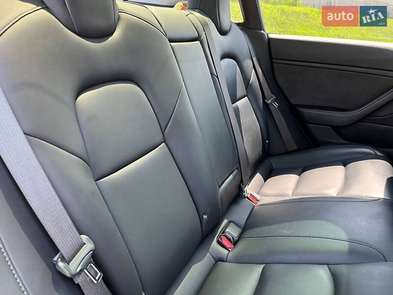 Седан Tesla Model 3 2018 в Виннице фото 33 Седан Tesla Model 3 2018 в Виннице