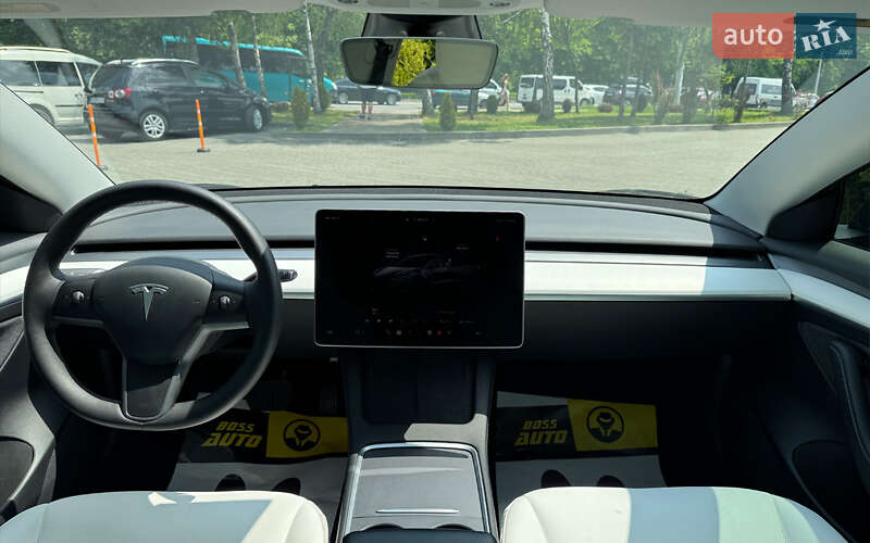 Седан Tesla Model 3 2022 в Львове фото 13 Седан Tesla Model 3 2022 в Львове