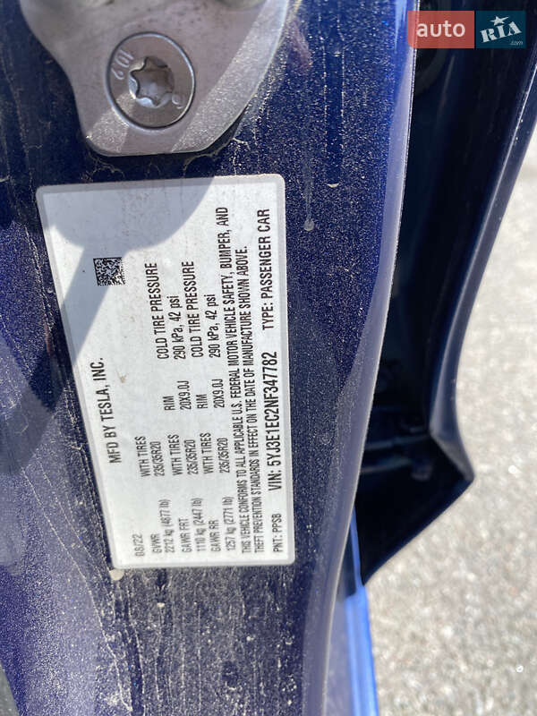 Седан Tesla Model 3 2022 в Киеве