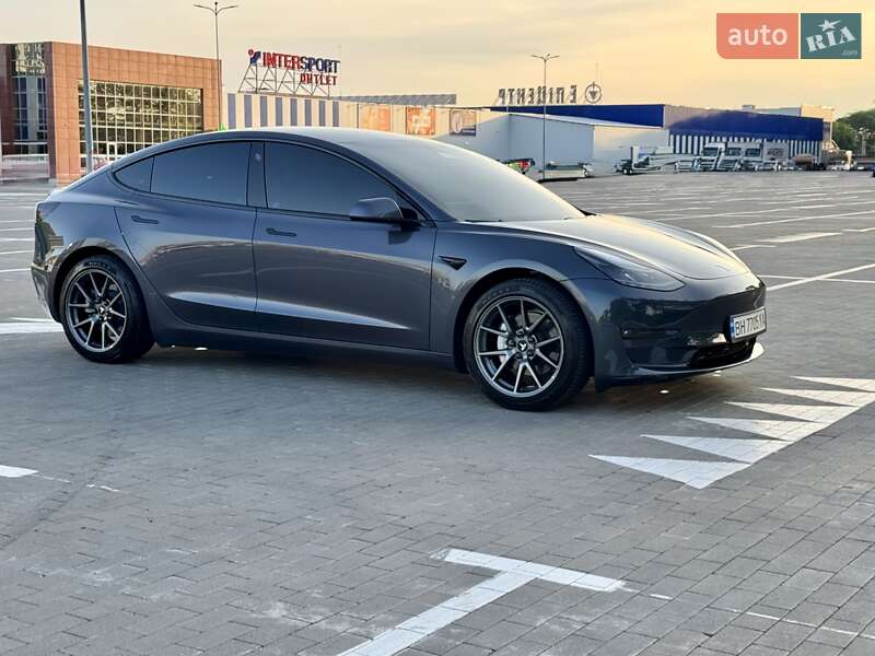 Седан Tesla Model 3 2021 в Одессе фото 7 Седан Tesla Model 3 2021 в Одессе