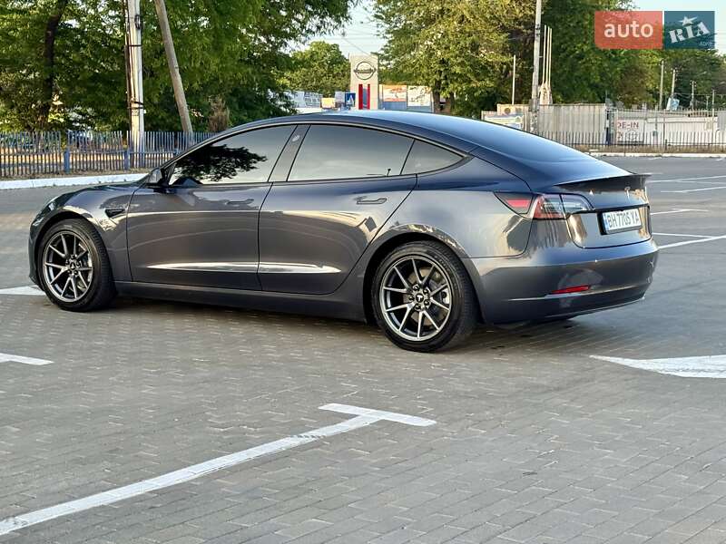 Седан Tesla Model 3 2021 в Одессе фото 13 Седан Tesla Model 3 2021 в Одессе