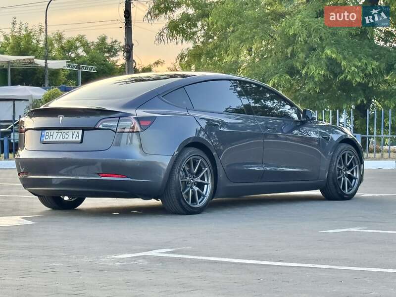 Седан Tesla Model 3 2021 в Одессе фото 45 Седан Tesla Model 3 2021 в Одессе