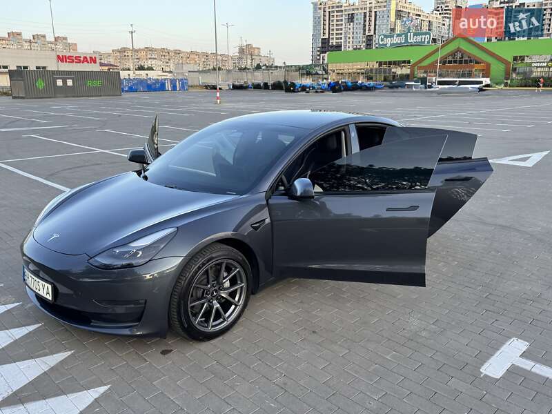 Седан Tesla Model 3 2021 в Одессе фото 50 Седан Tesla Model 3 2021 в Одессе