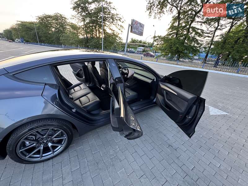 Седан Tesla Model 3 2021 в Одессе фото 55 Седан Tesla Model 3 2021 в Одессе
