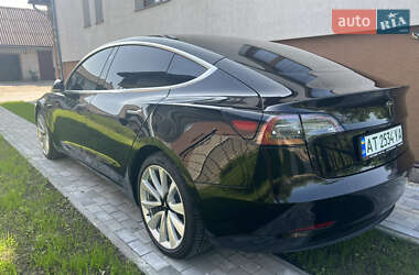 Седан Tesla Model 3 2018 в 