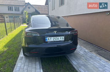 Седан Tesla Model 3 2018 в 