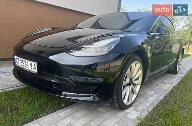 Седан Tesla Model 3 2018 в 
