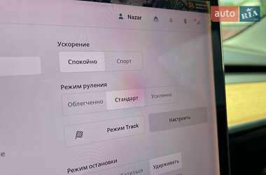 Седан Tesla Model 3 2020 в 