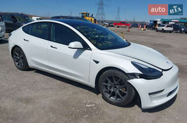 Седан Tesla Model 3 2021 в Луцке