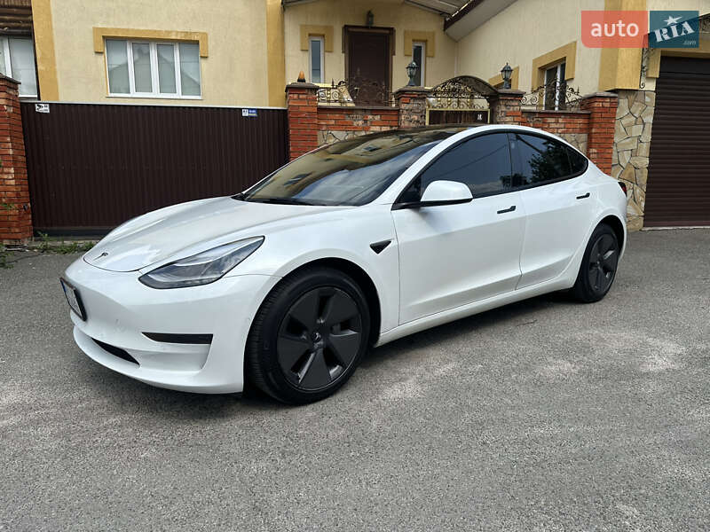 Седан Tesla Model 3 2023 в Киеве фото 2 Седан Tesla Model 3 2023 в Киеве