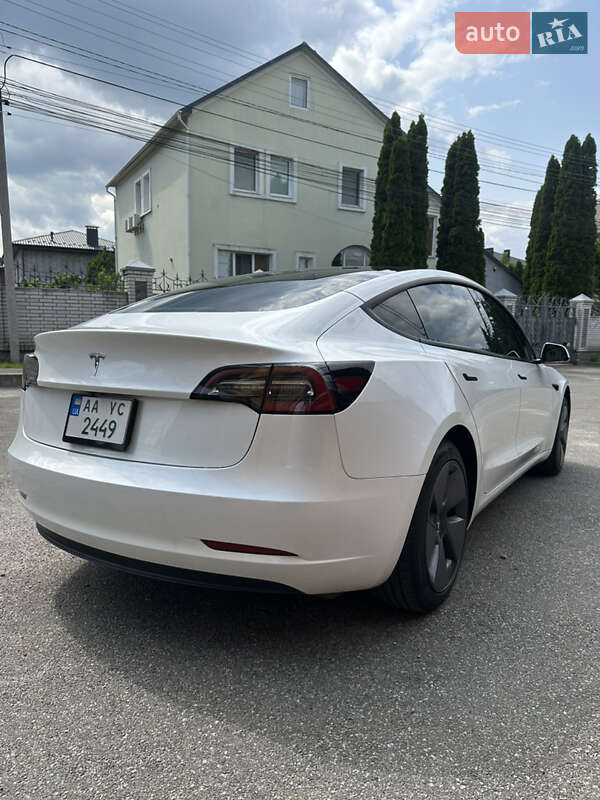 Седан Tesla Model 3 2023 в Киеве фото 13 Седан Tesla Model 3 2023 в Киеве