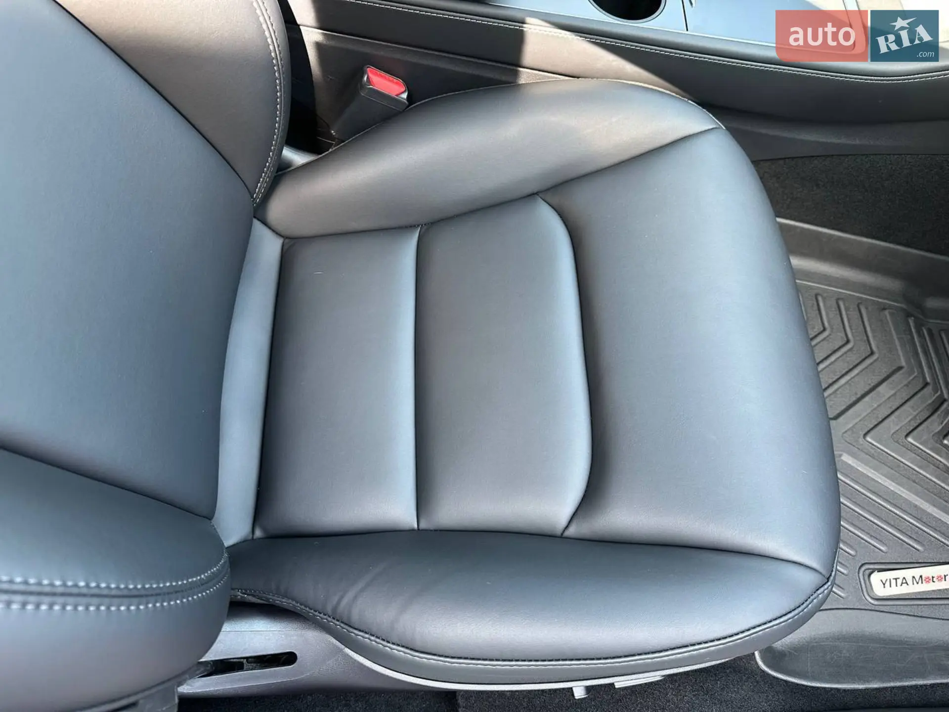 2021 Tesla Model 3 - мініатюра 19