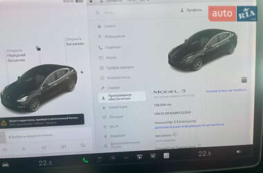 Седан Tesla Model 3 2019 в 