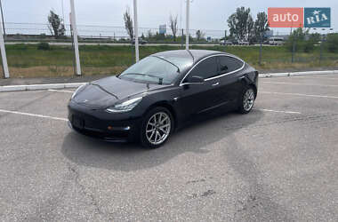 Седан Tesla Model 3 2019 в Дніпрі