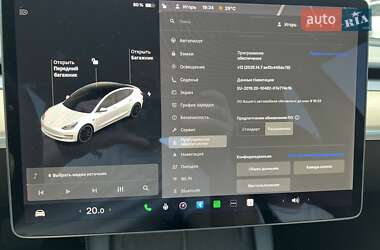 Седан Tesla Model 3 2021 в Виннице