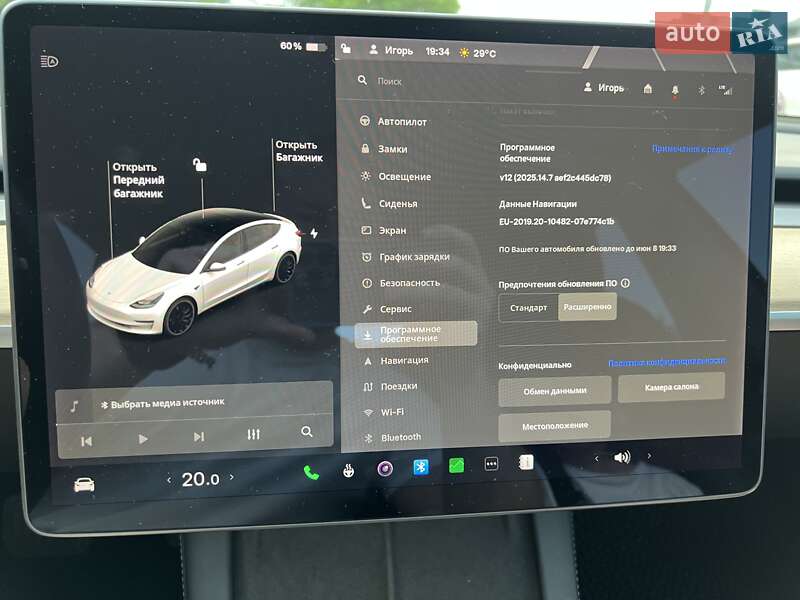 Седан Tesla Model 3 2021 в Виннице