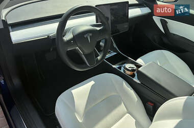 Седан Tesla Model 3 2019 в 