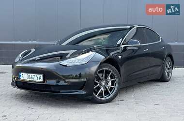 Седан Tesla Model 3 2019 в 