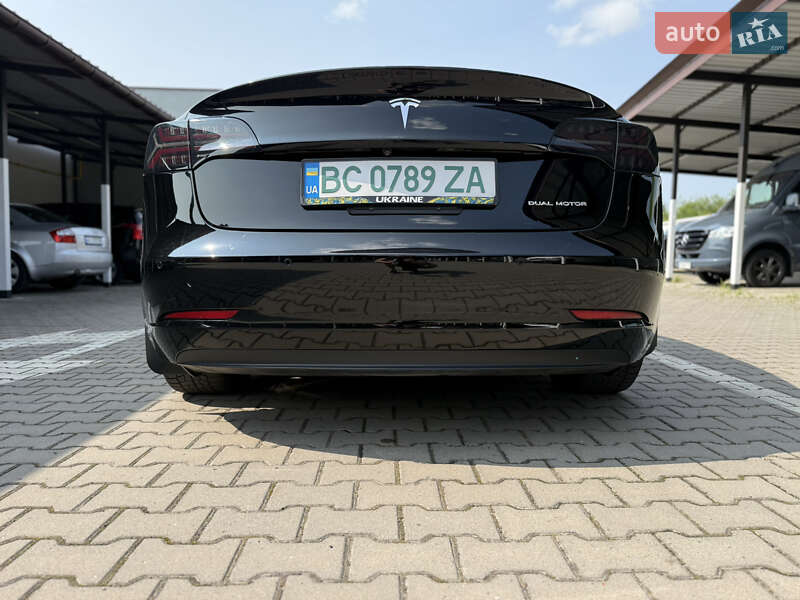 Седан Tesla Model 3 2019 в Шептицькому фото 10 Седан Tesla Model 3 2019 в Шептицькому