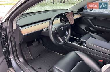 Седан Tesla Model 3 2018 в 