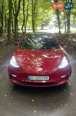 Седан Tesla Model 3 2018 в 