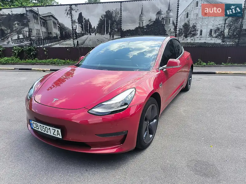 Tesla Model 3 2019