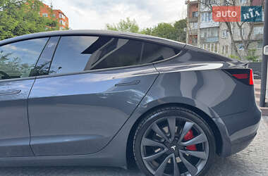 Седан Tesla Model 3 2019 в 
