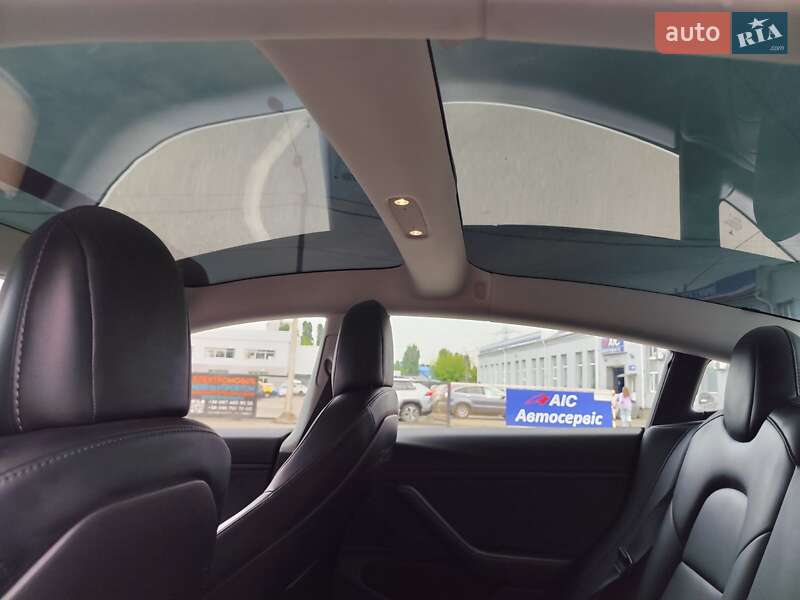 Седан Tesla Model 3 2019 в Києві фото 36 Седан Tesla Model 3 2019 в Києві