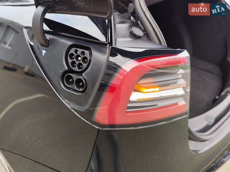 Седан Tesla Model 3 2019 в Києві фото 43 Седан Tesla Model 3 2019 в Києві