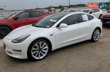 Tesla Model 3 2019