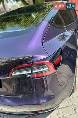 Седан Tesla Model 3 2018 в 