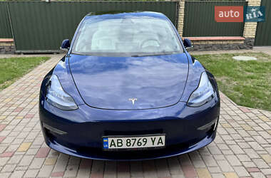 Седан Tesla Model 3 2018 в 