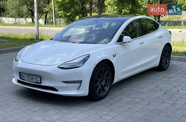 Седан Tesla Model 3 2019 в Новояворівську