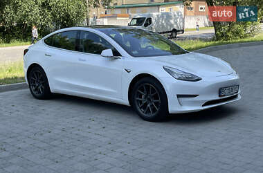 Седан Tesla Model 3 2019 в 
