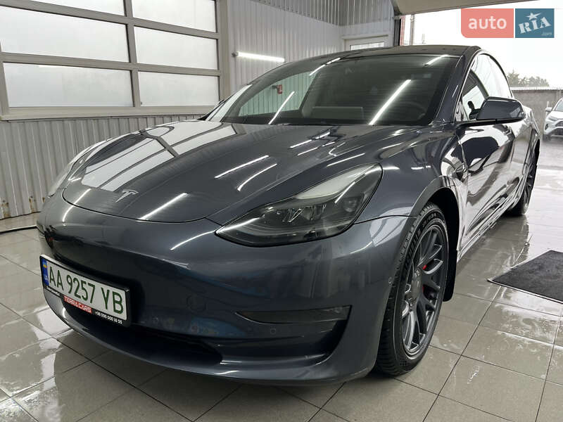 Седан Tesla Model 3 2022 в Киеве фото 4 Седан Tesla Model 3 2022 в Киеве