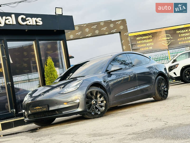 Tesla Model 3 2022