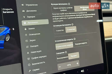 Седан Tesla Model 3 2021 в 