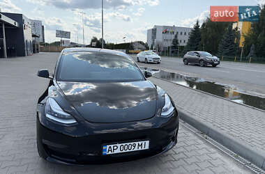 Седан Tesla Model 3 2018 в 