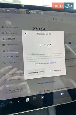 Седан Tesla Model 3 2021 в 