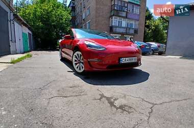 Седан Tesla Model 3 2023 в 
