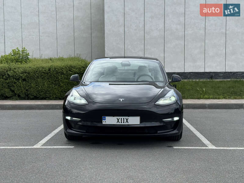 Седан Tesla Model 3 2021 в Киеве фото 9 Седан Tesla Model 3 2021 в Киеве