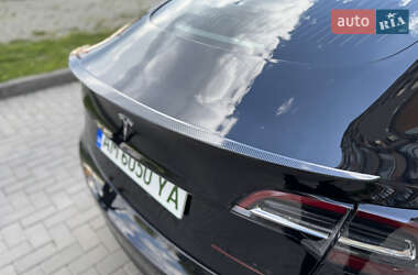 Седан Tesla Model 3 2018 в 