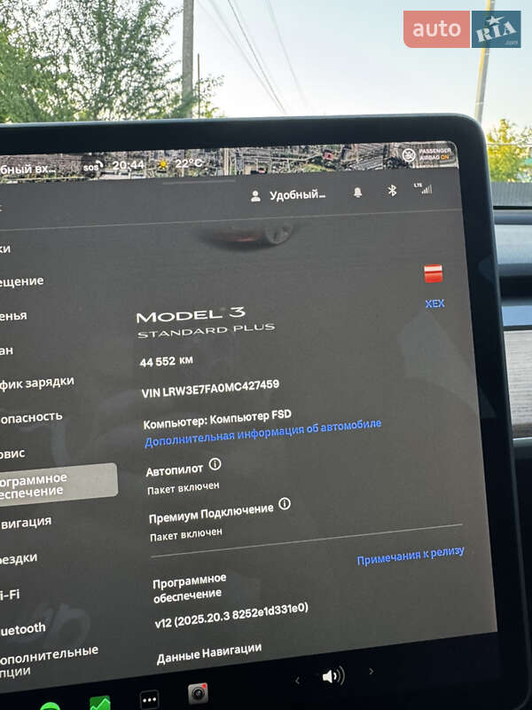 Седан Tesla Model 3 2021 в Львове