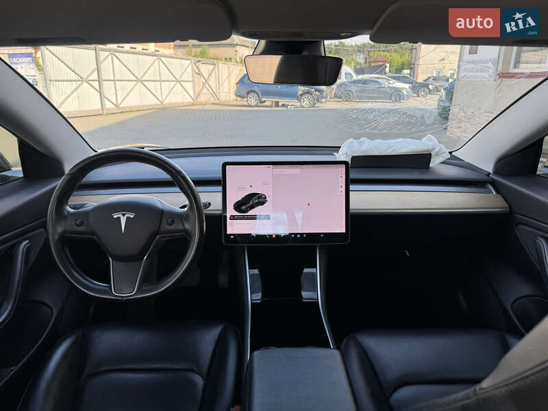 Седан Tesla Model 3 2018 в Луцке фото 31 Седан Tesla Model 3 2018 в Луцке