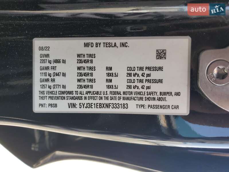 Седан Tesla Model 3 2022 в Киеве