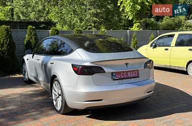 Седан Tesla Model 3 2018 в 
