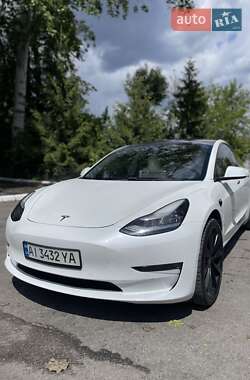 Седан Tesla Model 3 2019 в 
