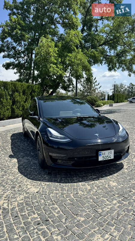 Седан Tesla Model 3 2020 в Дніпрі фото 16 Седан Tesla Model 3 2020 в Дніпрі